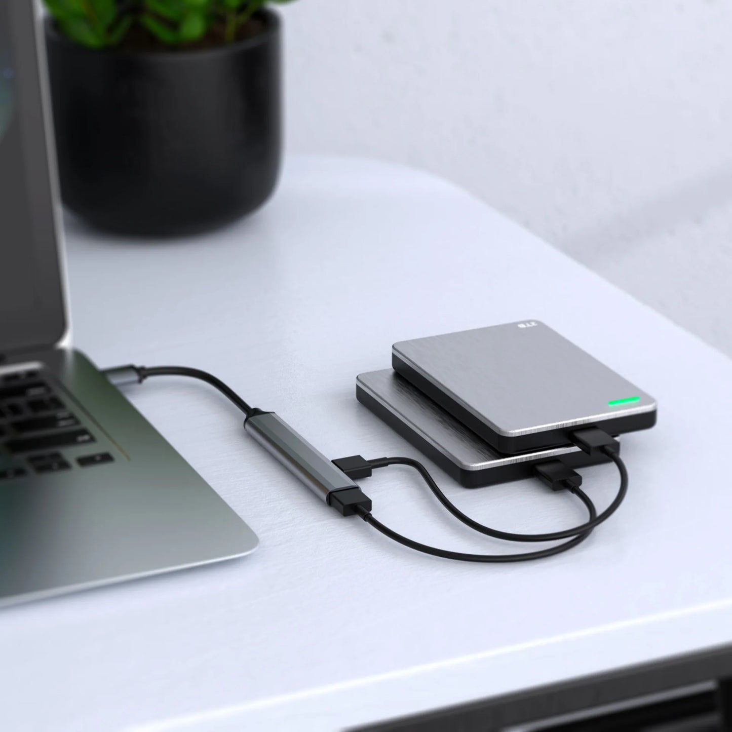 Extender Multifunkční Rozbočovač s jedním přetažením Čtyři HUB Hliníková slitina Dokovací HUB pro laptop Rozbočovač USB 3.0 Typec Multiinterface TV Mobilní telefon