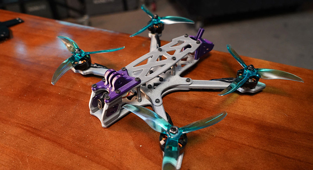 3D tiskárna ANYCUBIC KOBRA S1 COMBO, zářivý 8barevný tisk, ultra vysoká rychlost 600 mm/s, automatické vyrovnávání, hotend 320 °C, ultratichý chod 44 dB, konstrukce CoreXY, 250 * 250 * 250 mm