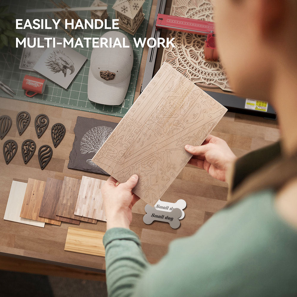 Laserová gravírka/řezačka ATOMSTACK A12 PRO 12W, pevné zaostření, přesnost gravírování 0,02 mm, rychlost gravírování 600 mm/s, 32bitová základní deska, křížové laserové polohování, ovládání aplikací, 365x305 mm