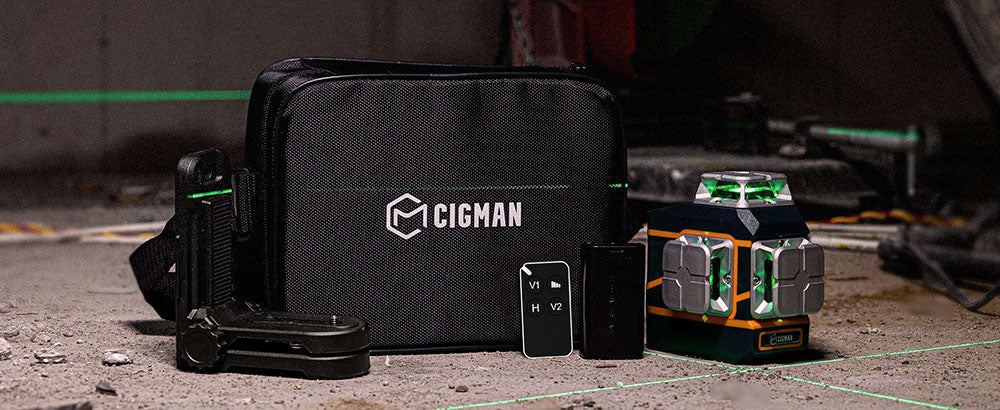 CIGMAN CM-801 3x360° samonivelační laserový nivelační systém, 3D zelený kříž, IP54, s duálními dobíjecími bateriemi, dálkovým ovladačem a magnetickým držákem ve tvaru L