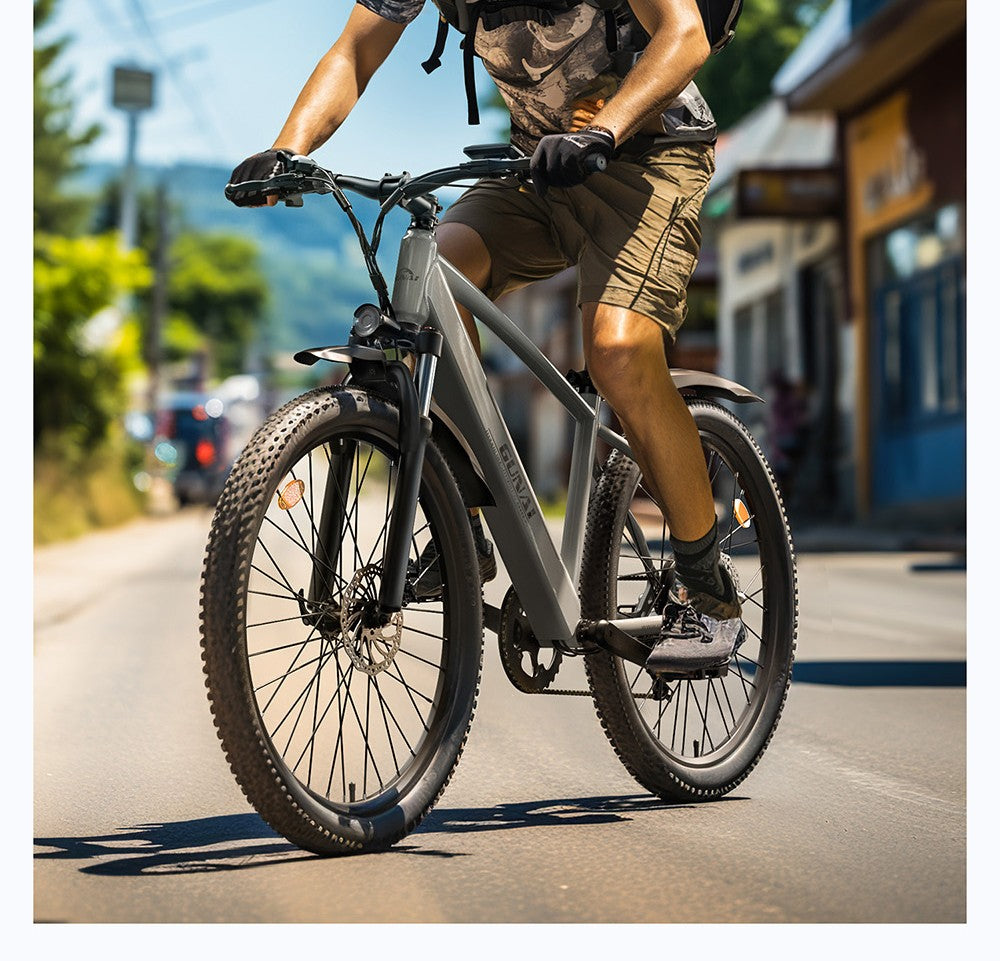 Elektrokolo GUNAI GN27, motor 750 W, baterie 48 V 10,4 Ah, senzor točivého momentu, pneumatiky 27,5 palce, maximální rychlost 35 km/h, maximální dojezd 70 km, řazení Shimano 7 rychlostí, kotoučová brzda