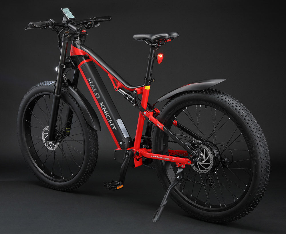 Elektrokolo Halo Knight H03, motor 1000 W, baterie 48 V 19,2 Ah, pneumatiky 27,5*3,0 palce, maximální rychlost 50 km/h, maximální dojezd 90 km, hydraulické brzdy, řazení Shimano 7 rychlostí - červené