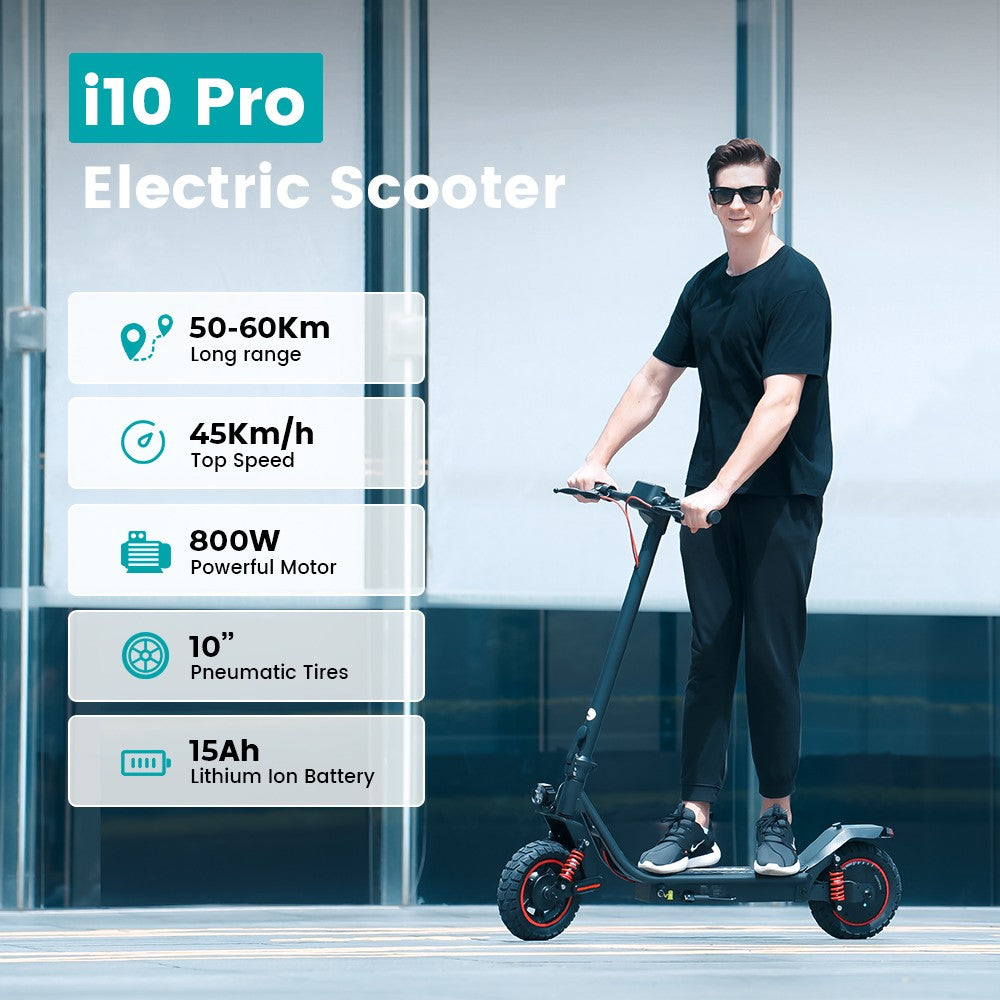 Elektrická koloběžka iScooter i10 Pro, motor 800 W, baterie 48 V 15 Ah, 10palcové pneumatiky, maximální rychlost 45 km/h, dojezd 60 km, elektronická a bubnová brzda, odpružení vpředu a vzadu, LED displej, ovládání aplikací