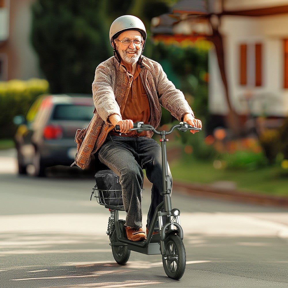 Elektrická koloběžka iScooter i12 se sedadlem a zadním košíkem, motor 500 W, baterie 36 V 7,5 Ah, 12palcová pneumatika, maximální rychlost 25 km/h, maximální dojezd 35 km, dvojité kotoučové brzdy, dvojité tlumení nárazů