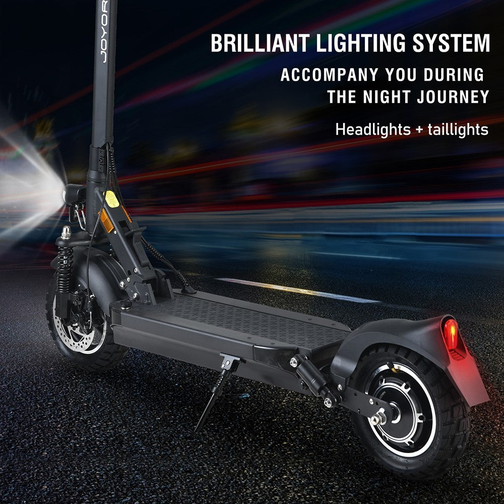 Elektrická koloběžka JOYOR Y8-S, 10palcová kola, 48V 26Ah baterie, motor 500W, maximální rychlost 40 km/h, nosnost 120 kg, dojezd až 82 km