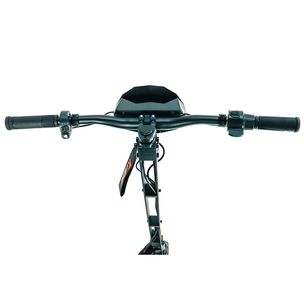 Terénní elektrická koloběžka KuKirin G4 vylepšené verze s motorem 2000 W, baterií 60 V 20 Ah, dojezdem 75 km, maximální rychlostí 70 km/h, 11palcovými vakuovými pneumatikami, směrovými světly - černá