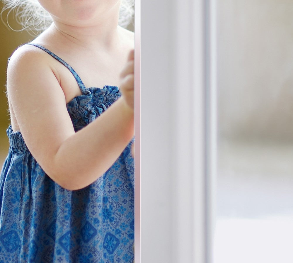 Robotický čistič oken Liectroux YW509, dvojitý vodní sprej, sací výkon 3000 Pa, laserový senzor, ochrana proti pádu, 3 režimy čištění, inteligentní plánování trasy, nízká hlučnost, dálkové ovládání - bílý