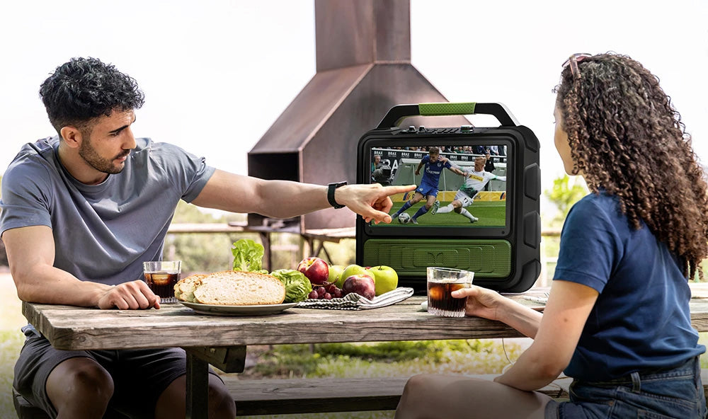 Monster Vmay 60W Bluetooth reproduktor 1080P LCD TV kombinovaný, DVB-T/DVB-T2 tuner, FM rádio, 15,6" displej, 8 hodin přehrávání videa, 25 hodin přehrávání zvuku, HDMI/mikrofon/USB