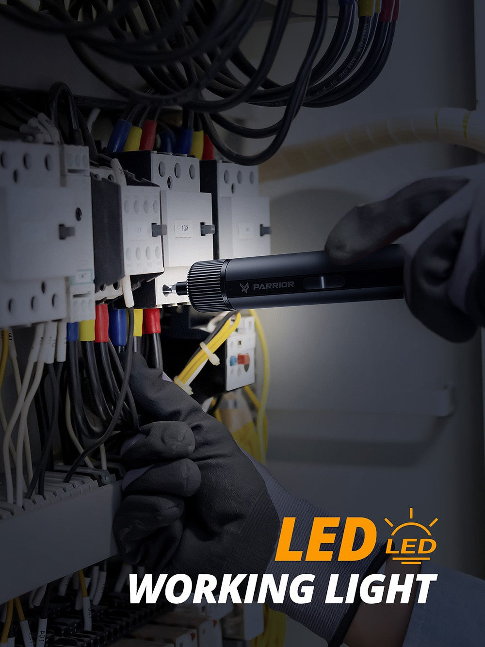 Parrior S121 4V elektrický akumulátorový šroubovák, max. 8Nm vysoký točivý moment se 4 úrovněmi regulace, dobíjecí baterie 2200mAh s velkou kapacitou, LED pracovní světlo, otáčky 260 ot./min.