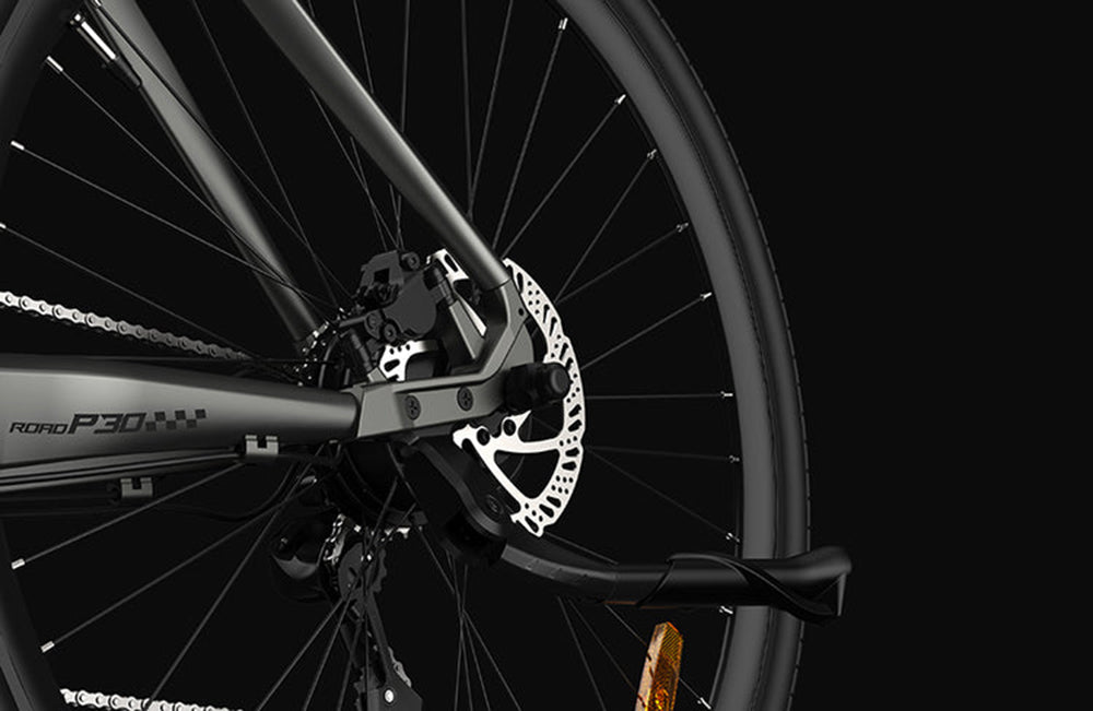 Elektrokolo PVY P30, pneumatiky 27,5*2,1 palce, motor 500 W, snímač točivého momentu 50 N.m, baterie 36 V 13,5 Ah, maximální dojezd 100 km, hydraulická kotoučová brzda SHIMANO, 9 rychlostí, hliníková slitina, vodotěsnost IP66 - šedá