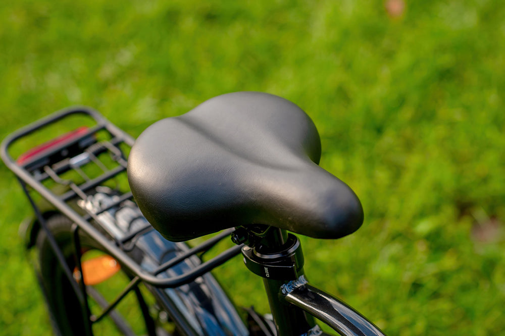 Elektrokolo PVY Z20 Pro, 20palcové pneumatiky, 250W motor v náboji, maximální rychlost 25 km/h, 36 V, 10,4 Ah, vyměnitelná baterie, dojezd 80–100 km, LCD displej – šedý