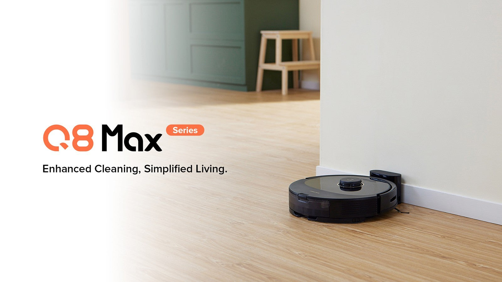 Robotický vysavač Roborock Q8 Max, sací výkon 5500 Pa, kartáč DuoRoller, navigace LDS, nádoba na prach 470 ml, nádržka na vodu 350 ml