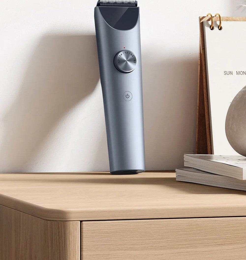 Zastřihovač vlasů Xiaomi Mijia Hair Clipper 2, dobíjecí, dvourychlostní ovládání, vysoce tvrdá čepel, výdrž až 180 minut, digitální displej, vodotěsnost IPX7