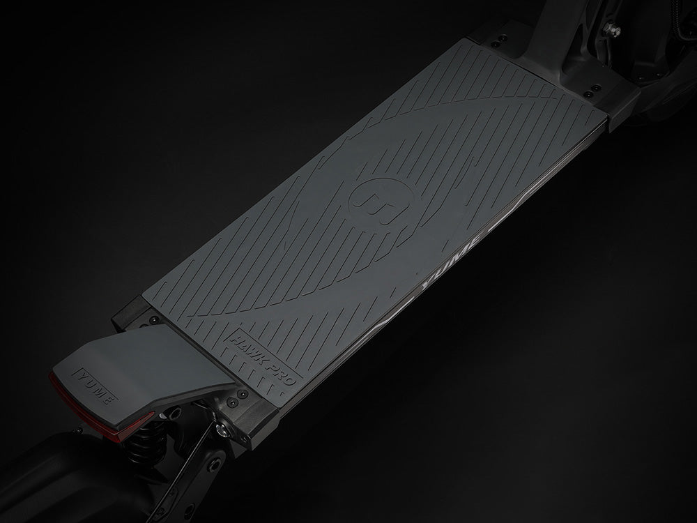 Elektrická koloběžka YUME HAWK Pro, 10x4,5